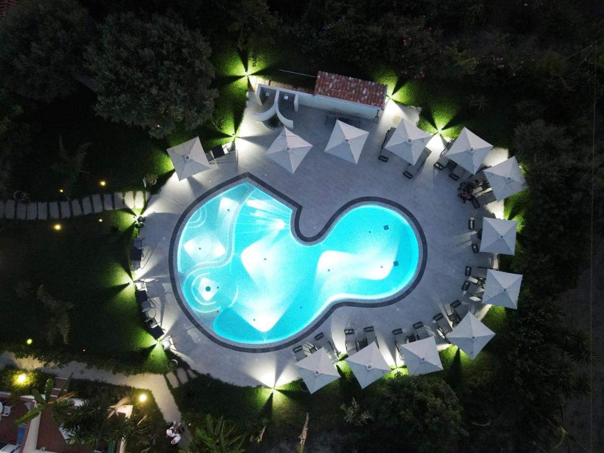 קאפו ואטיצ'אנו Europa Rooms And Restaurant מראה חיצוני תמונה