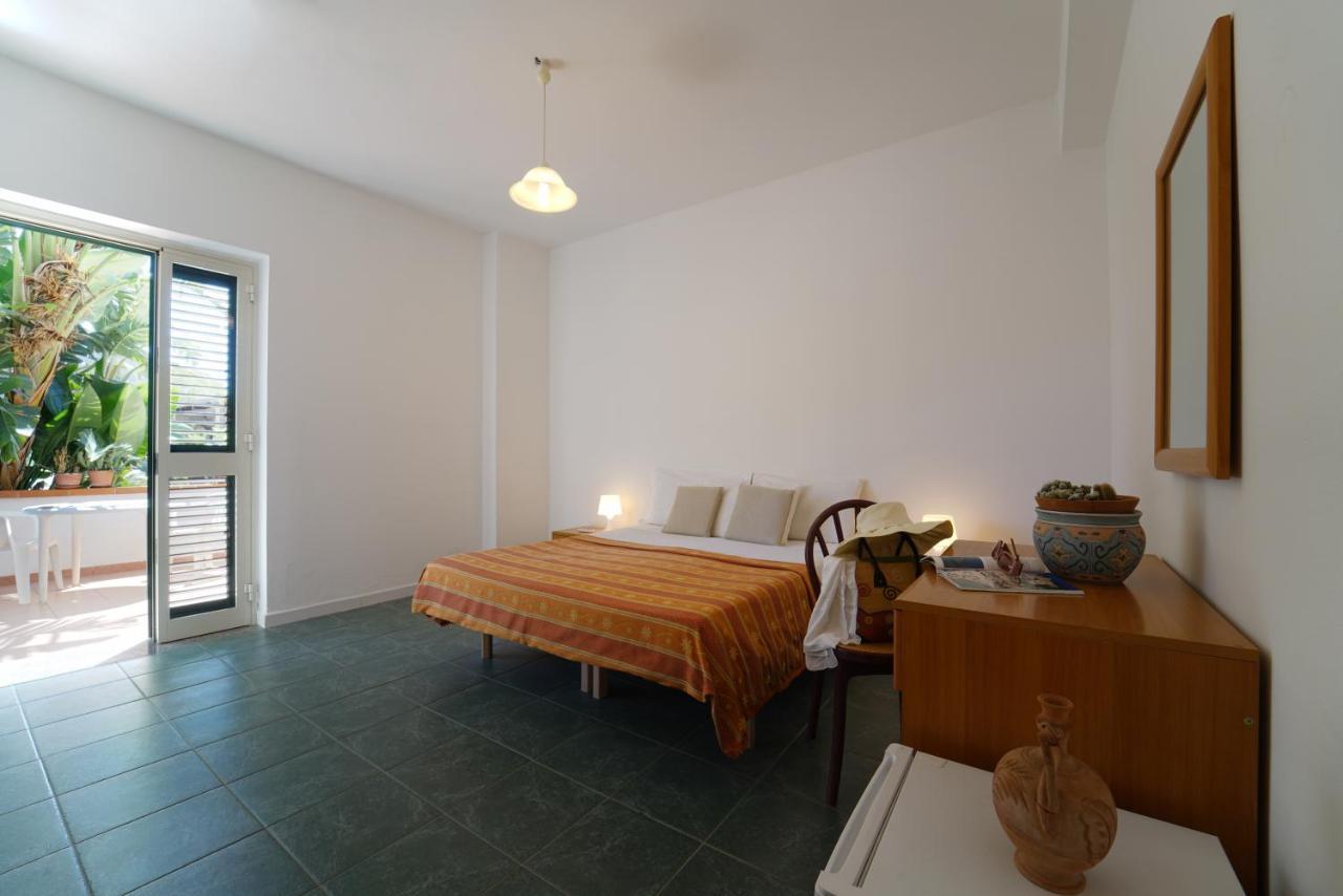 קאפו ואטיצ'אנו Europa Rooms And Restaurant מראה חיצוני תמונה