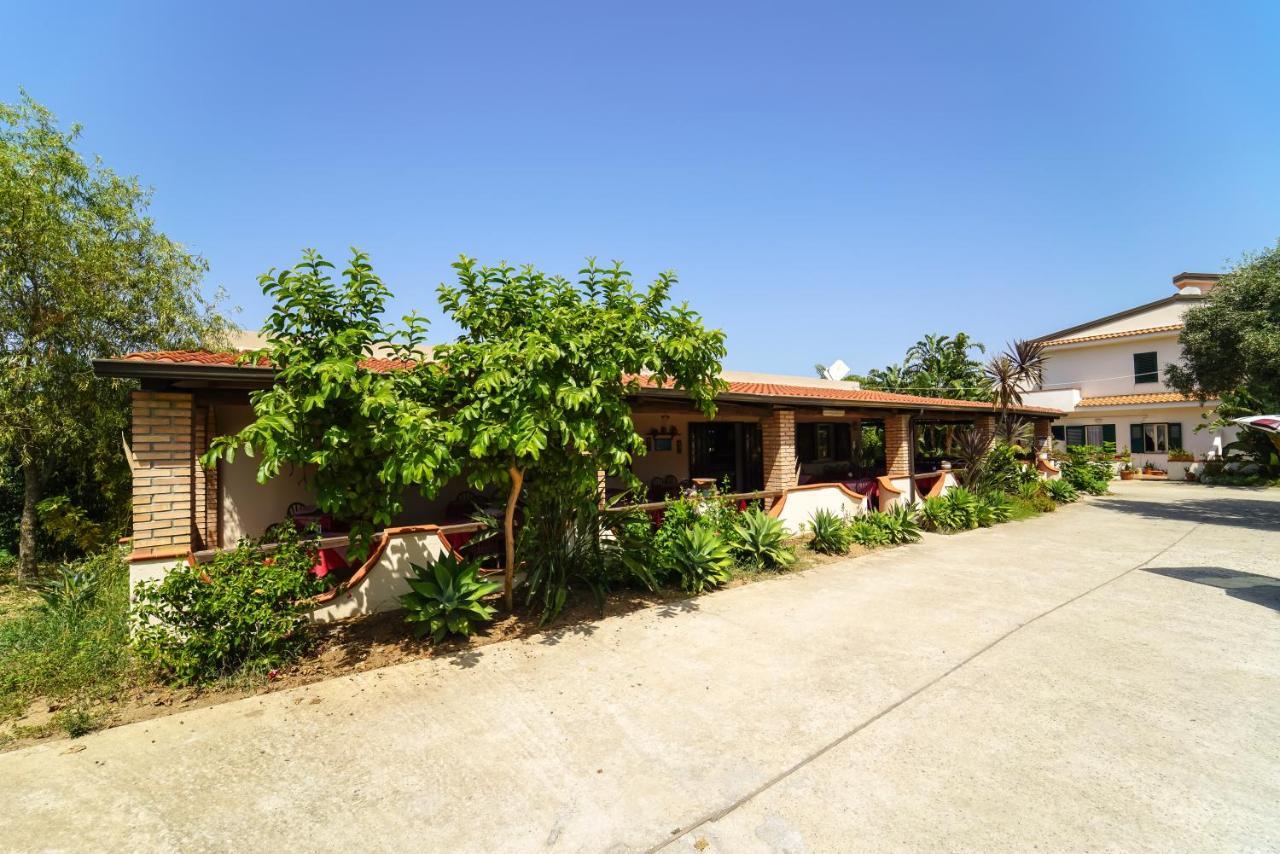 קאפו ואטיצ'אנו Europa Rooms And Restaurant מראה חיצוני תמונה