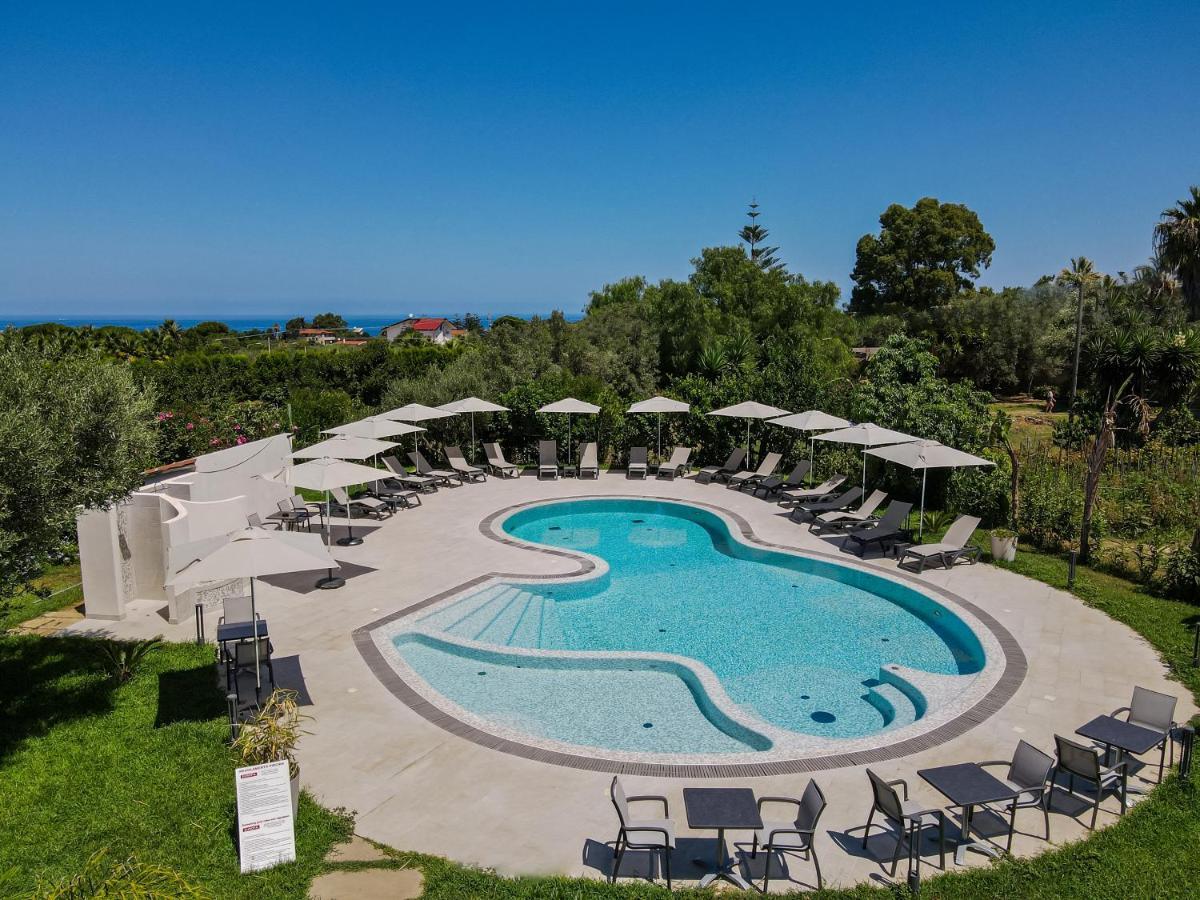קאפו ואטיצ'אנו Europa Rooms And Restaurant מראה חיצוני תמונה