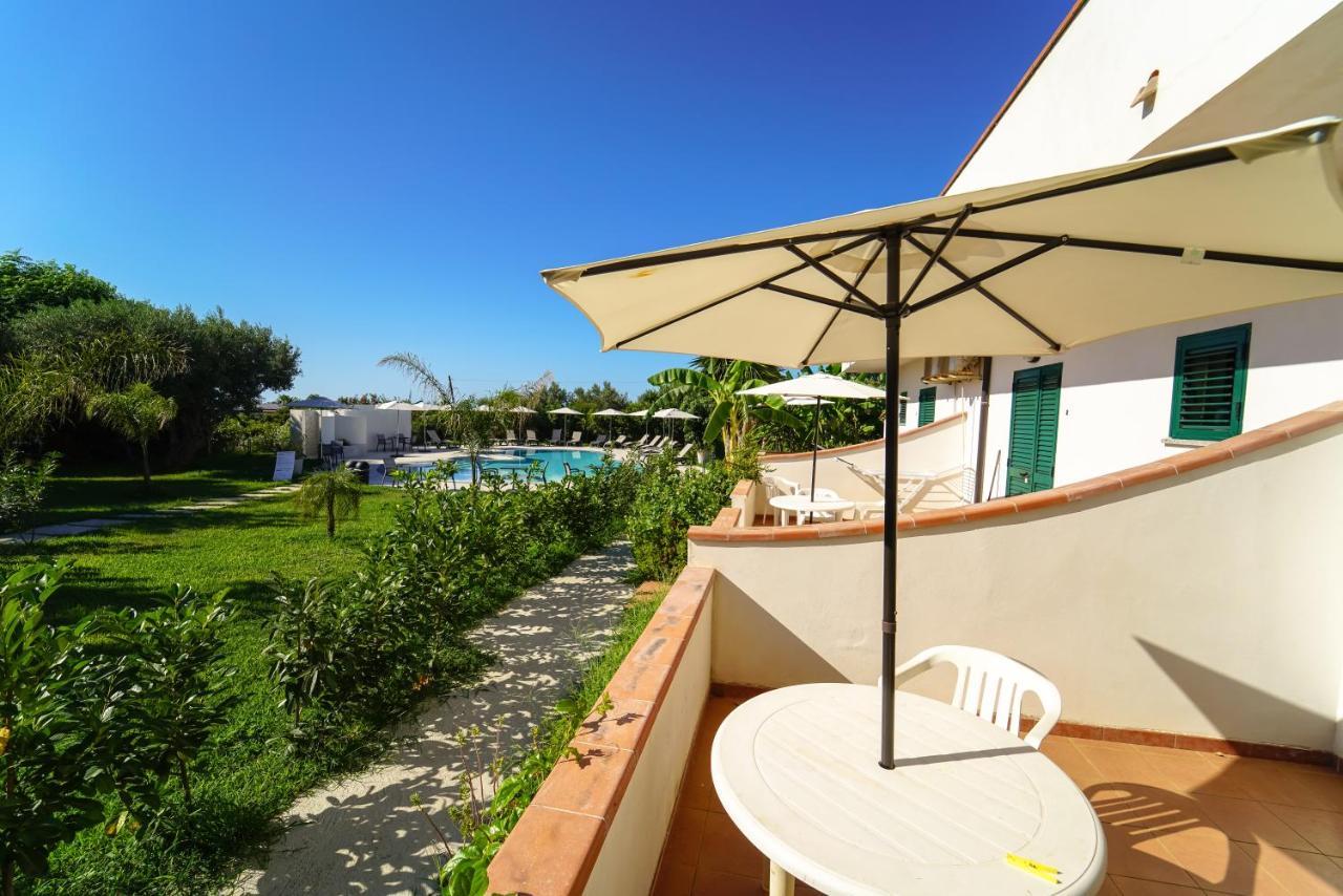 קאפו ואטיצ'אנו Europa Rooms And Restaurant מראה חיצוני תמונה